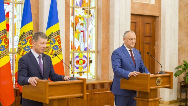 Președintele Igor Dodon și vicepremierul rus Dmitri Kozak au susținut o conferință de presă comună - Sputnik Moldova