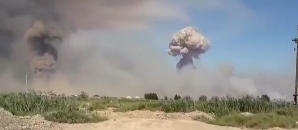 Взрывы на складе боеприпасов на юге Казахстана - Sputnik Молдова