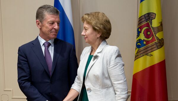 Представители молдавского парламента встретились в Кишиневе с российской делегацией во главе с Дмитрием Козаком - Sputnik Moldova