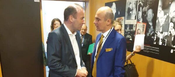 Rareș Bogdan și Manfred Weber - Sputnik Moldova-România