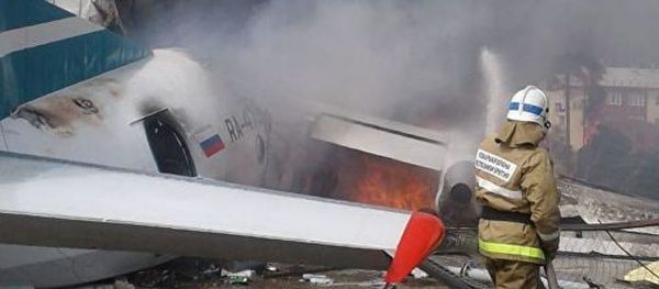 Accident aviatic. Avion An-24, izbit într-o clădire în Nizhneangarsk, Rusia - Sputnik Moldova-România
