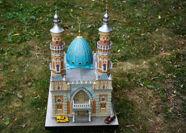 Макет Мечеть Мухтарова в городе Владикавказ на выставке Россия в миниатюре в парке Царицыно - Sputnik Moldova-România