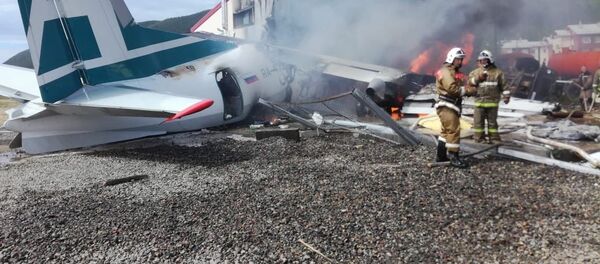 Самолет Ан-24 совершил аварийную посадку в Нижнеангарске - Sputnik Moldova