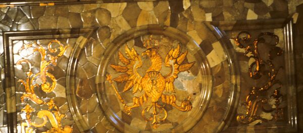Фрагмент Янтарной комнаты Большого Екатерининского дворца Фрагмент Янтарной комнаты Большого Екатерининского дворца - Sputnik Молдова