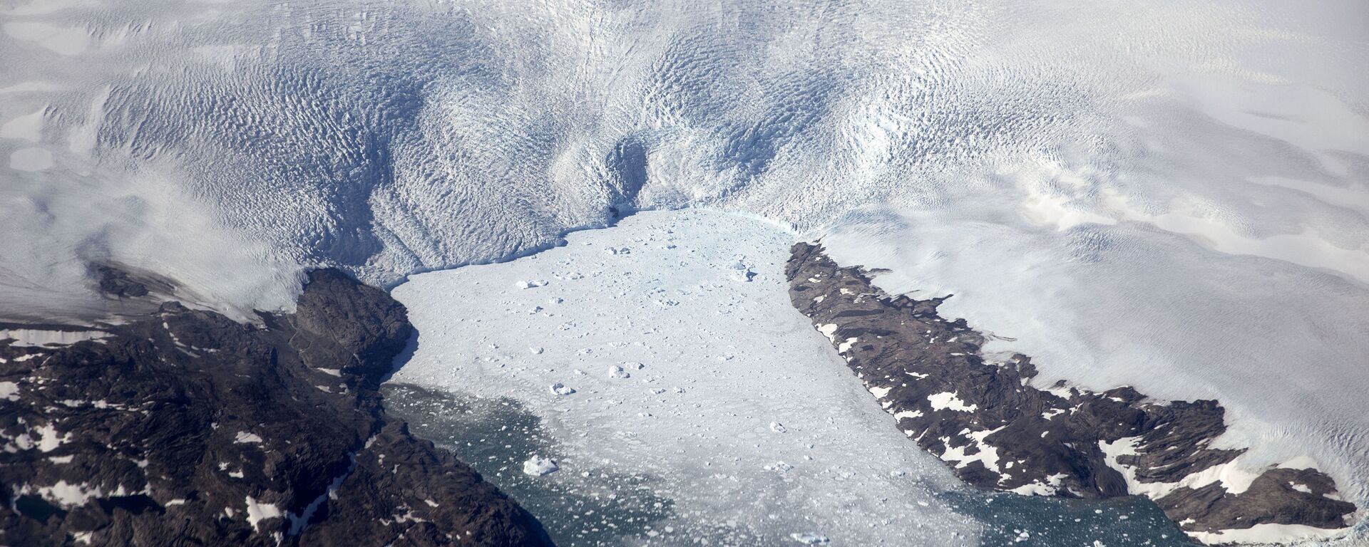 Судьбу Гренландии определяет американский СПГ, а не НАТО - Sputnik Молдова, 1920, 20.01.2026