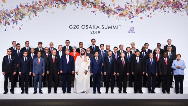 Fofografie comună a liderilor ţărilor participante la summit-ul de la Osaka, Japonia - Sputnik Moldova-România