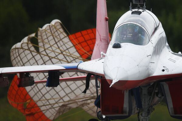 Самолет МиГ-29 авиационной группы Стрижи на Международном военно-техническом форуме Армия-2019 - Sputnik Молдова