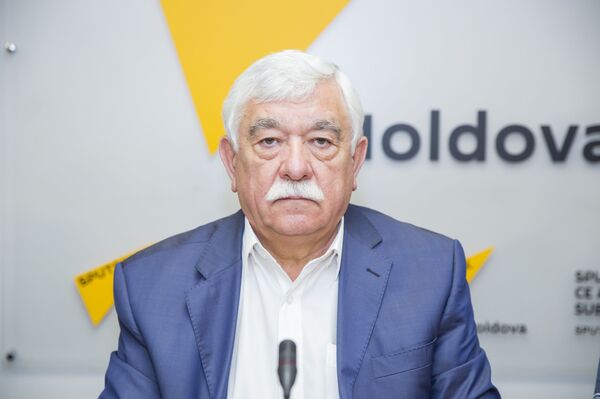 Лишать неприкосновенности судей КС или не лишать – вот в чем вопрос Лишать неприкосновенности судей КС или не лишать – вот в чем вопрос - Sputnik Молдова