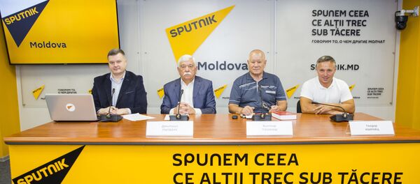Евгений Паскарь, Дмитрий Пулбере, Виктор Пушкаш и Теодор Кырнац - Sputnik Молдова