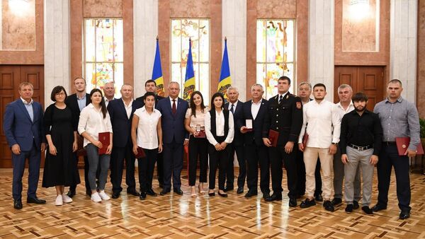 Президент Молдовы вручил госнаграды спортсменам и их тренерами - Sputnik Молдова