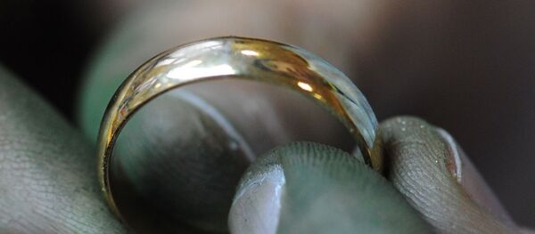 Обручальное кольцо, иллюстративное фото. Обручальное кольцо, иллюстративное фото. - Sputnik Молдова
