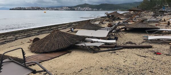 Consecințele furtunii din Halkidki, Grecia Consecințele furtunii din Halkidki, Grecia - Sputnik Moldova-România