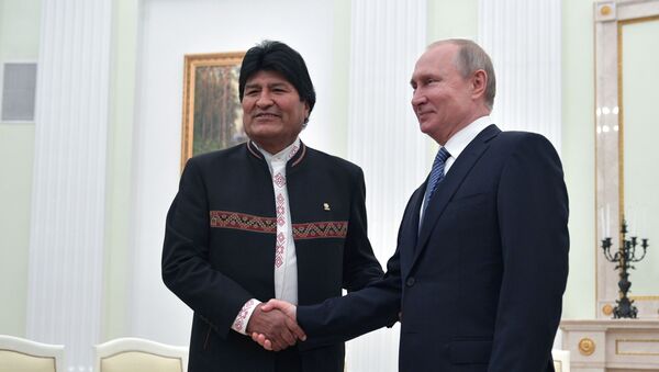 Președintele Boliviei, Evo Morales, și președintele Federației Ruse, Vladimir Putin - Sputnik Moldova