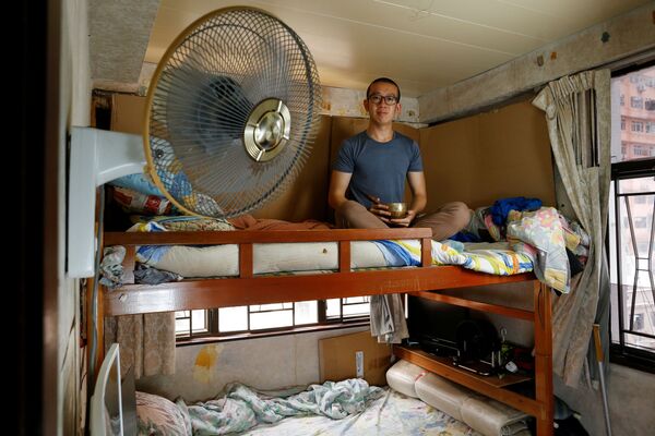 23-летний Peter Chang (социальный предприниматель) делит 5 метровую комнату с отцом - Sputnik Молдова
