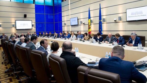 Ședință comună la Președinție cu membrii Guvernului și Parlamentului - Sputnik Moldova-România