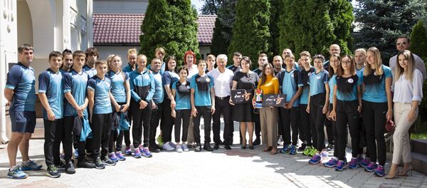 Презентация молдавской команды, которая отправится на Европейский юношеский Олимпийский фестиваль Презентация молдавской команды, которая отправится на Европейский юношеский Олимпийский фестиваль - Sputnik Молдова