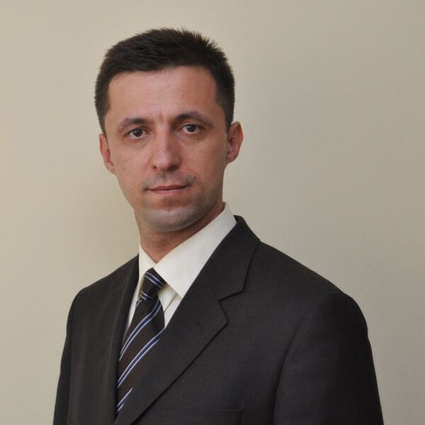 Избрано новое руководство ЦИК Молдовы: кто возглавил структуру Избрано новое руководство ЦИК Молдовы: кто возглавил структуру - Sputnik Молдова