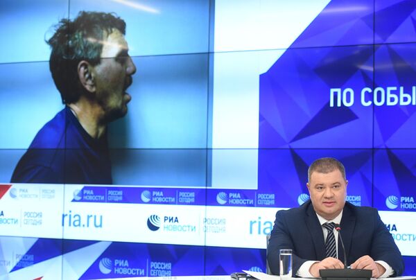 Тайная тюрьма в аэропорту Мариуполя: торговля заключенными Тайная тюрьма в аэропорту Мариуполя: торговля заключенными - Sputnik Молдова