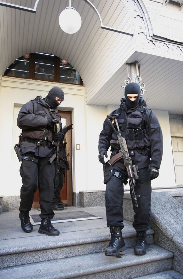 Экс-офицер СБУ назвал остальные тайные тюрьмы в Мариуполе Экс-офицер СБУ назвал остальные тайные тюрьмы в Мариуполе - Sputnik Молдова