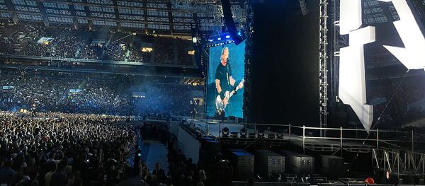 Легендарная группа Metallica выступила в Москве с концертом. Легендарная группа Metallica выступила в Москве с концертом. - Sputnik Молдова
