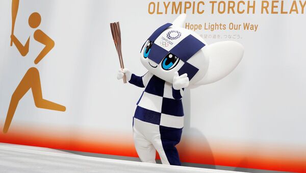 В Токио роботы-талисманы открыли церемонию, посвященную году до Олимпийских игр – 2020 - Sputnik Молдова