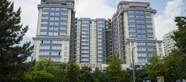 Многоэтажный жилой дом - Sputnik Moldova