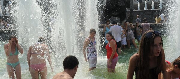 Жара в Москве - Sputnik Moldova-România