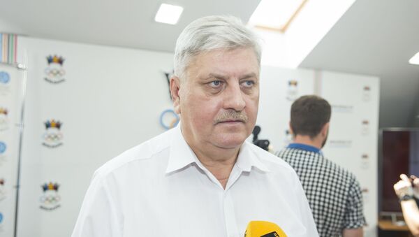 Президент федерации легкой атлетики Анатолий Балан - Sputnik Молдова