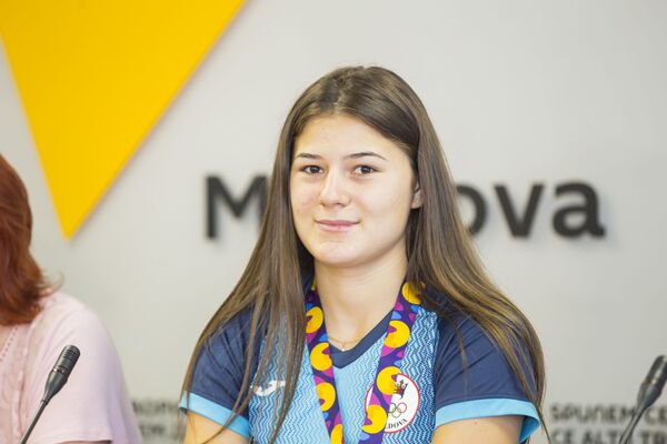 Нина Кэпэцинэ - Sputnik Молдова