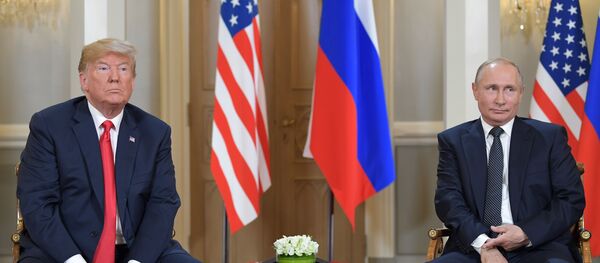Президент РФ Владимир Путин и президент США Дональд Трамп, архивное фото Президент РФ Владимир Путин и президент США Дональд Трамп, архивное фото - Sputnik Молдова