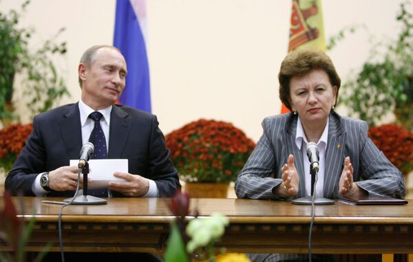 Владимир Путин 20 лет назад пришел в большую политику - Sputnik Молдова