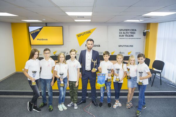 Бронза на вес золота: танцоры из Тирасполя прославили Молдову Бронза на вес золота: танцоры из Тирасполя прославили Молдову - Sputnik Молдова