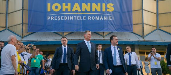 Participare lui Klaus Iohannis la reuniunea Consiliului Național al PNL - Sputnik Moldova-România