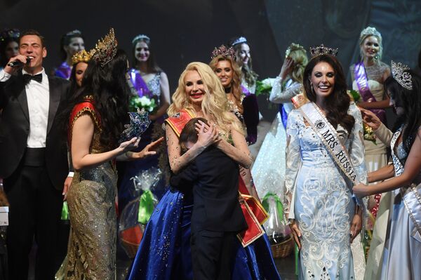 Стала известна обладательница титула Миссис Россия — 2019 - фото Стала известна обладательница титула Миссис Россия — 2019 - фото - Sputnik Молдова