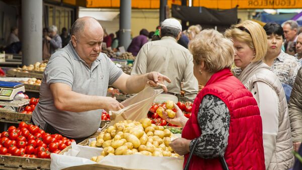 Oamenii la piață  - Sputnik Moldova-România