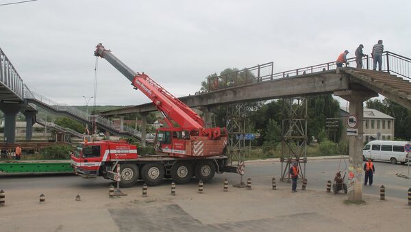 Demolarea podului de la Strășeni - Sputnik Молдова