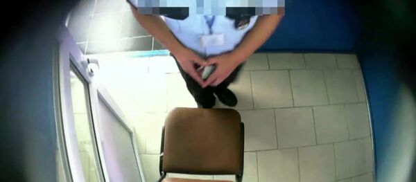 Opt inspectori vamali, trimişi în judecată sub acuzaţia de corupere pasivă - Sputnik Moldova