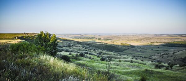 Холмистая местность  - Sputnik Молдова