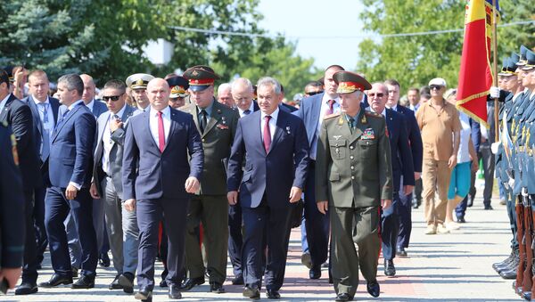 Церемония в Шерпенах в честь 75-летия освобождения Молдавии от фашизма - Sputnik Молдова
