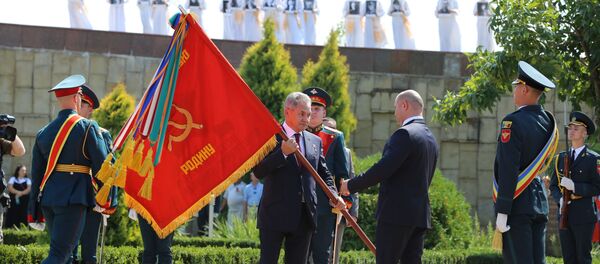 Церемония в Шерпенах в честь 75-летия освобождения Молдавии от фашизма - Sputnik Молдова