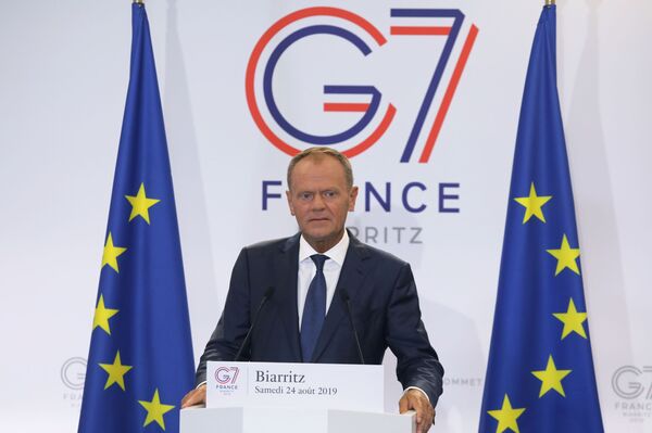 Scandal la G7: Trump cere taxe suplimentare, proteste violente, neînțelegeri între lideri Scandal la G7: Trump cere taxe suplimentare, proteste violente, neînțelegeri între lideri - Sputnik Moldova-România