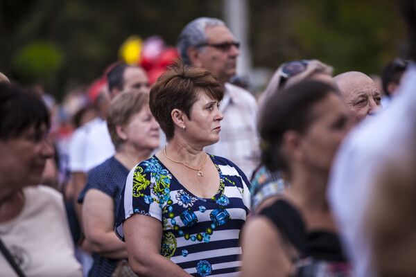 Зрители на концерте в честь 75-летия освобождения Молдовы от фашизма - Sputnik Молдова
