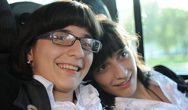 Зита и Гита Резахановы в Москве - Sputnik Молдова