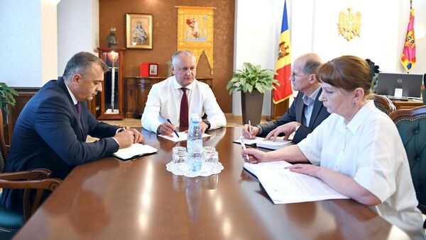 Президент Молдовы провел встречу с советниками - Sputnik Moldova