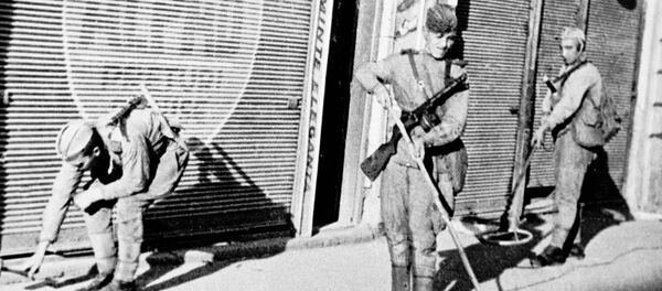 Părăsind Bucureștiul, trupele germane minau străzile, întreprinderile industriale, magazinele, depozitele - Sputnik Moldova