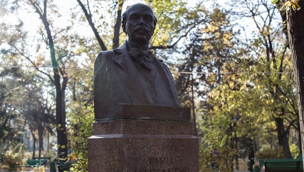 Bustul lui Vasile Alecsandri, fotografie de arhivă - Sputnik Moldova