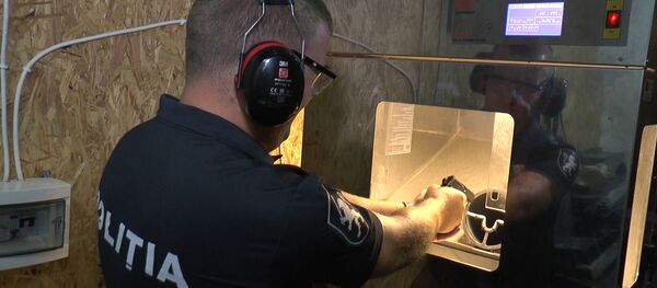 Секреты и технологии: как проверяют огнестрельное оружие в Молдове - Sputnik Молдова