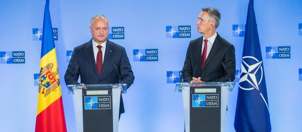 Игорь Додон провел встречу с Генеральным Секретарем НАТО Йенсом Столтенбергом. Игорь Додон провел встречу с Генеральным Секретарем НАТО Йенсом Столтенбергом. - Sputnik Молдова