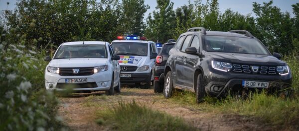 Anchetatorii români fac percheziții în casa lui Gheorghe Dinca  - Sputnik Moldova