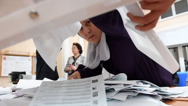 Подсчет голосов на выборах в единый день голосования - Sputnik Молдова